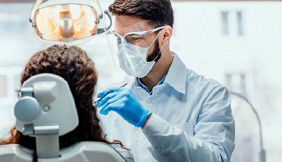 LES EXTRACTIONS DENTAIRES